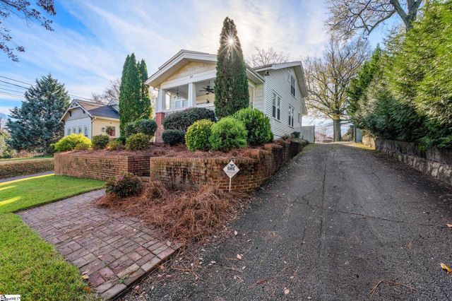 317 W Stone Avenue, Greenville, SC 29609