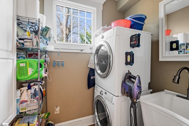 317 W Stone Avenue, Greenville, SC 29609