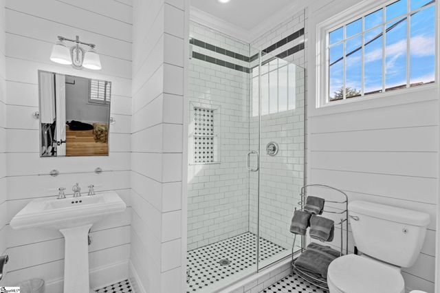 317 W Stone Avenue, Greenville, SC 29609