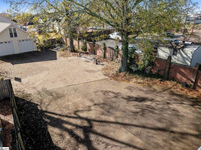 317 W Stone Avenue, Greenville, SC 29609