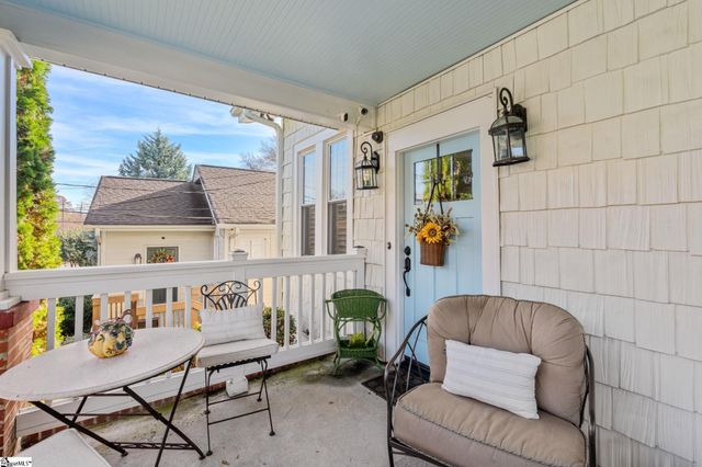 317 W Stone Avenue, Greenville, SC 29609