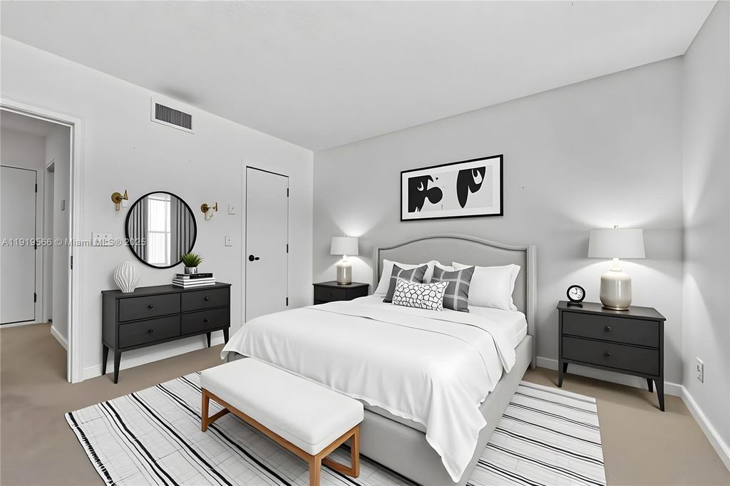 5840 NE 22nd Way 725, Fort Lauderdale, FL 33308