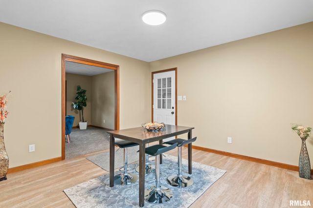 14 Wind Cave Drive, Springfield, IL 62712