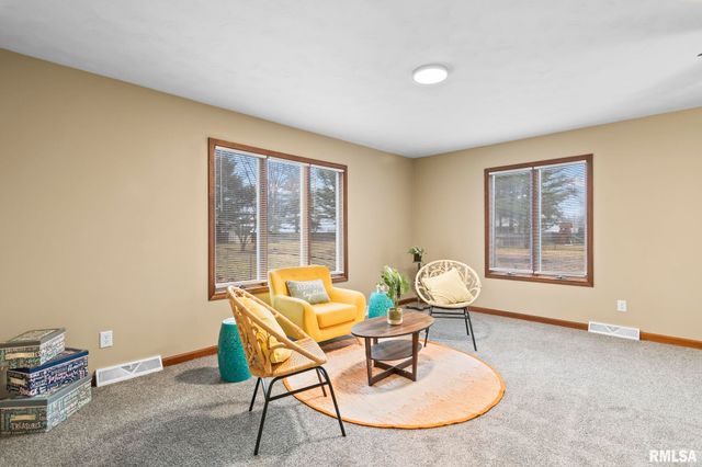 14 Wind Cave Drive, Springfield, IL 62712