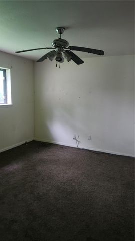 509 Debbie Lane, Alvin, TX 77511