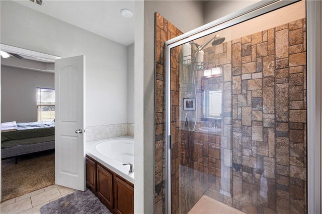 1015 E Church Street, Altus, AR 72821