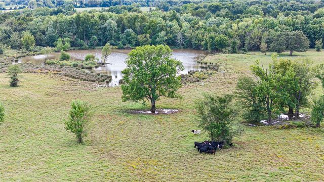 1015 E Church Street, Altus, AR 72821