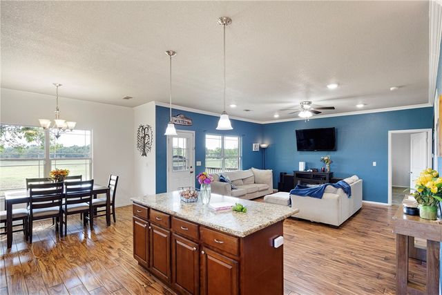 1015 E Church Street, Altus, AR 72821