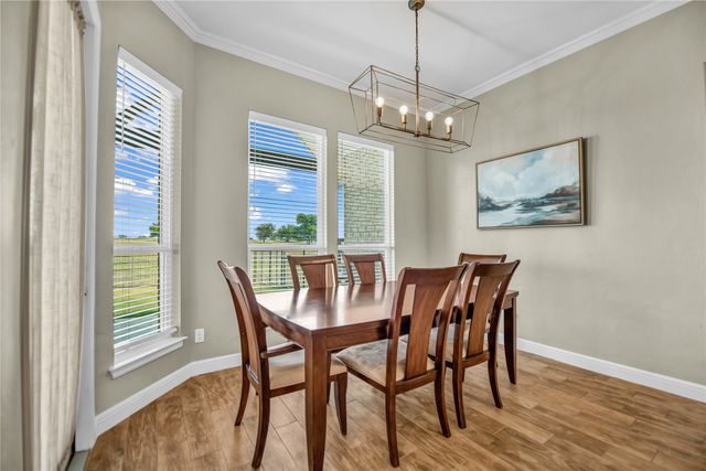 2011 Perkins Lane, Weatherford, TX 76088