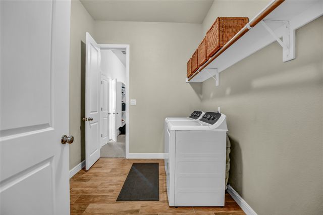 2011 Perkins Lane, Weatherford, TX 76088