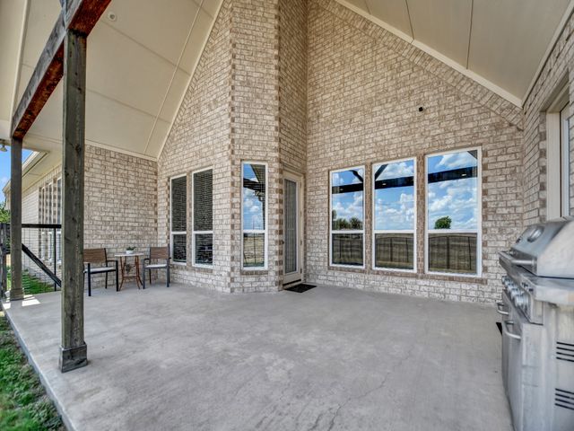 2011 Perkins Lane, Weatherford, TX 76088