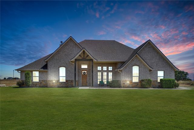 2011 Perkins Lane, Weatherford, TX 76088