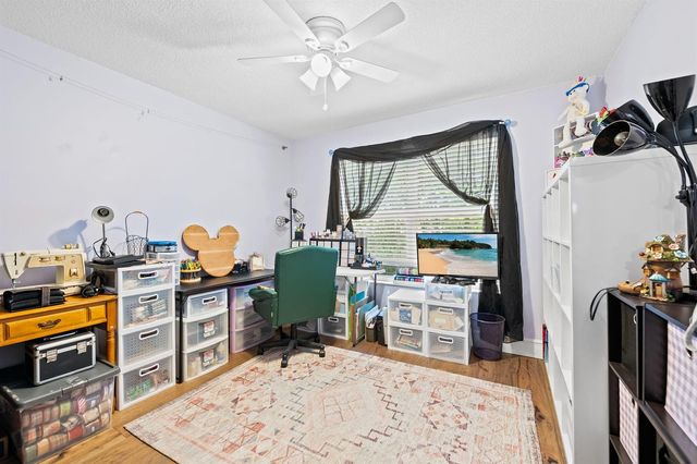 6421 NW 57th Way, Parkland, FL 33067