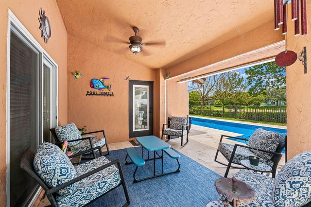 6421 NW 57th Way, Parkland, FL 33067