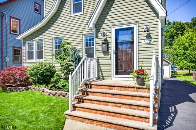 612 Larch Street, Roselle Park Boro, NJ 07204