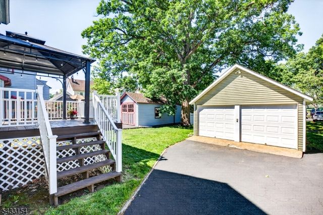 612 Larch Street, Roselle Park Boro, NJ 07204