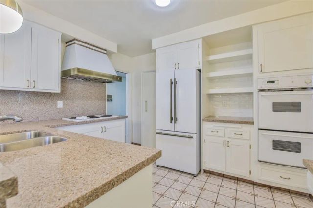 3744 Pine, Long Beach, CA 90807