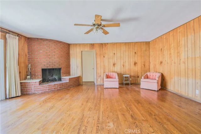 3744 Pine, Long Beach, CA 90807