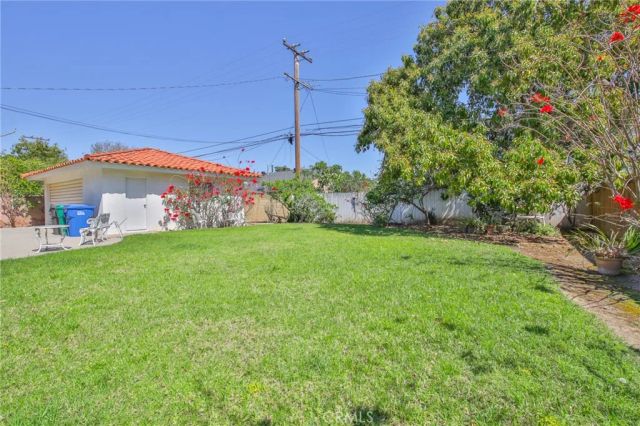 3744 Pine, Long Beach, CA 90807