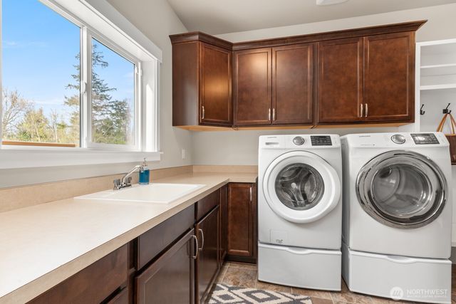 10916 Bay Meadows Lane, Burlington, WA 98233
