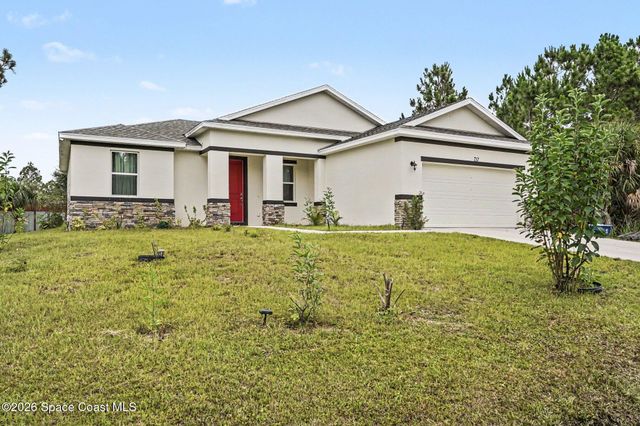 717 Sandpiper Street SW, Palm Bay, FL 32908