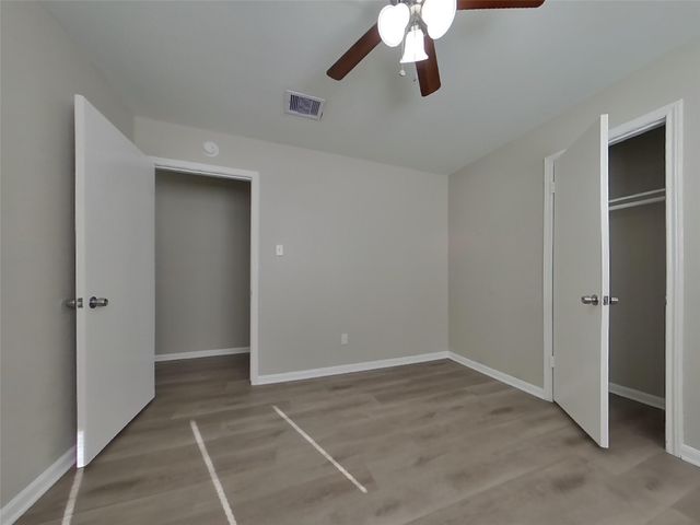 10406 Kirkwren Drive, Houston, TX 77089