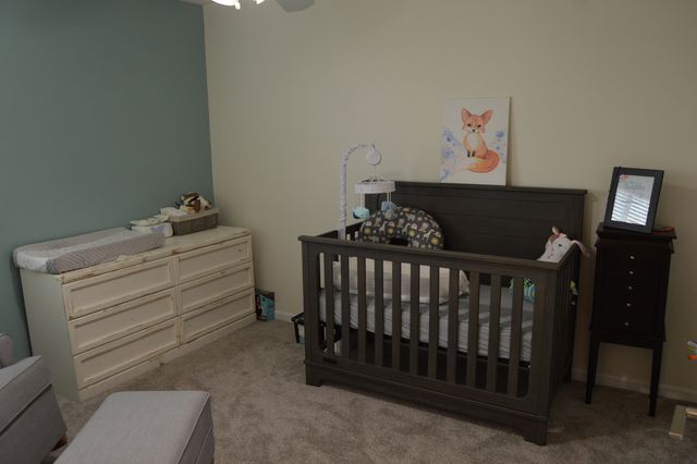 225 W WASHINGTON Street, Oswego, IL 60543