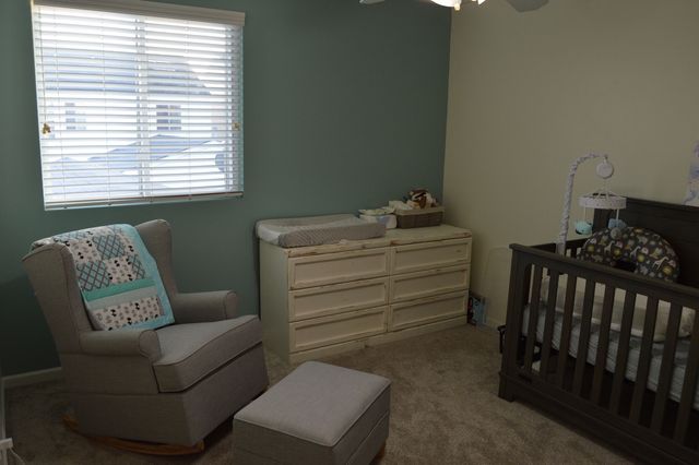 225 W WASHINGTON Street, Oswego, IL 60543