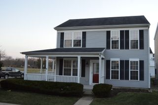 225 W WASHINGTON Street, Oswego, IL 60543