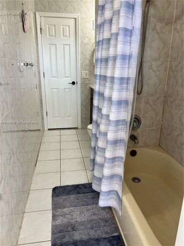 9371 NW 21st Mnr, Sunrise, FL 33322