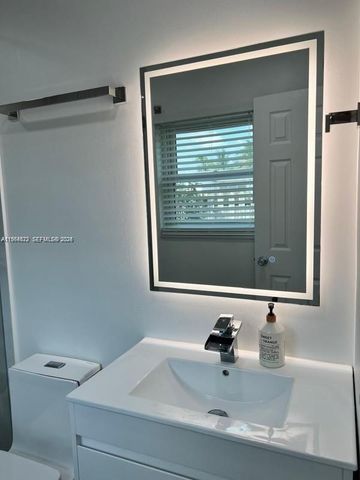 9371 NW 21st Mnr, Sunrise, FL 33322