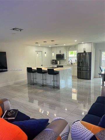 9371 NW 21st Mnr, Sunrise, FL 33322