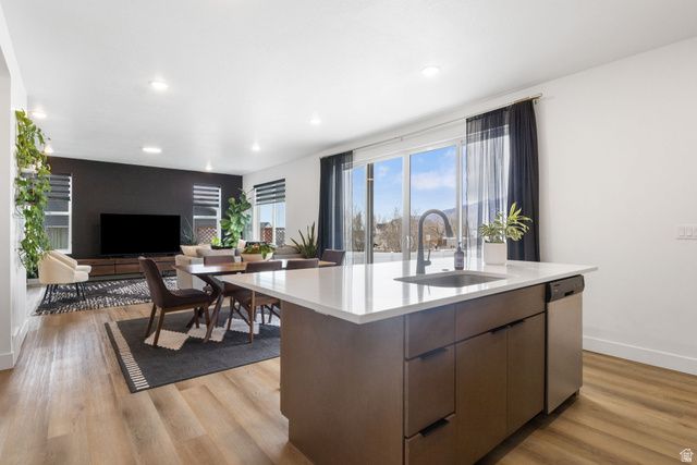 677 E KINGS LNDG, Tooele, UT 84074