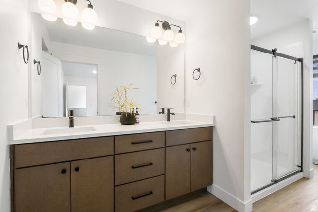 677 E KINGS LNDG, Tooele, UT 84074