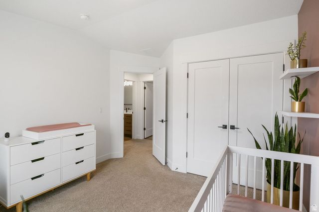 677 E KINGS LNDG, Tooele, UT 84074