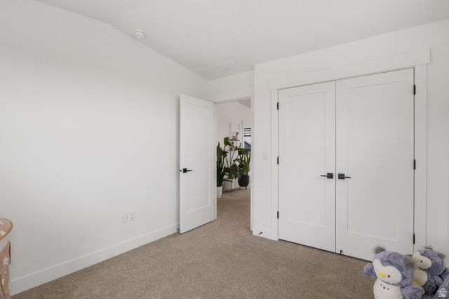 677 E KINGS LNDG, Tooele, UT 84074