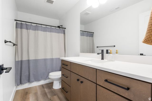 677 E KINGS LNDG, Tooele, UT 84074