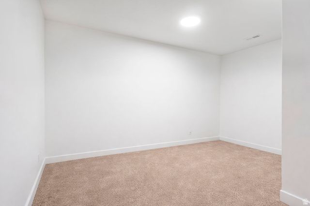 677 E KINGS LNDG, Tooele, UT 84074