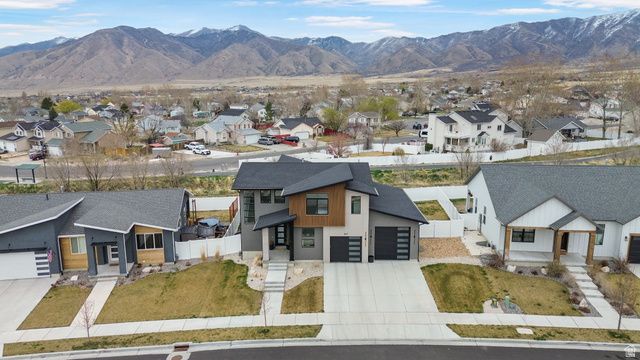 677 E KINGS LNDG, Tooele, UT 84074