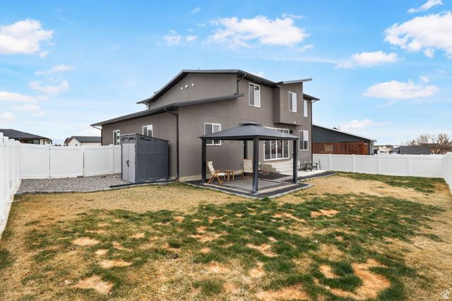 677 E KINGS LNDG, Tooele, UT 84074