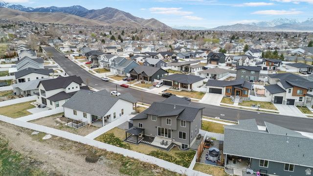 677 E KINGS LNDG, Tooele, UT 84074