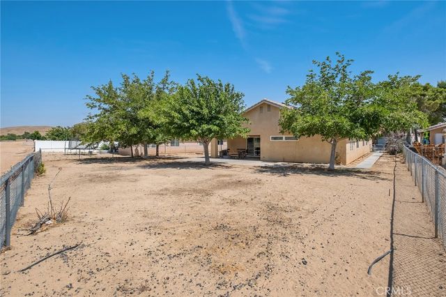 14952 Rivers Edge, Helendale, CA 92342