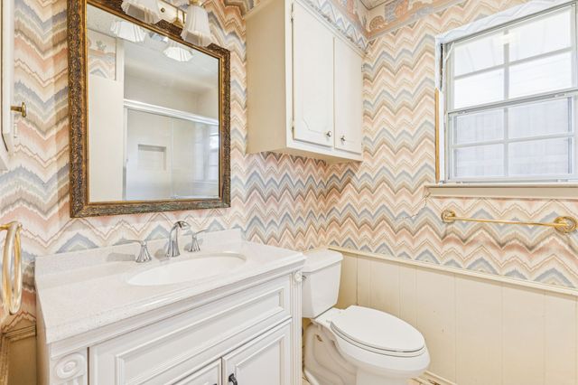 6214 Glennox Lane, Dallas, TX 75214