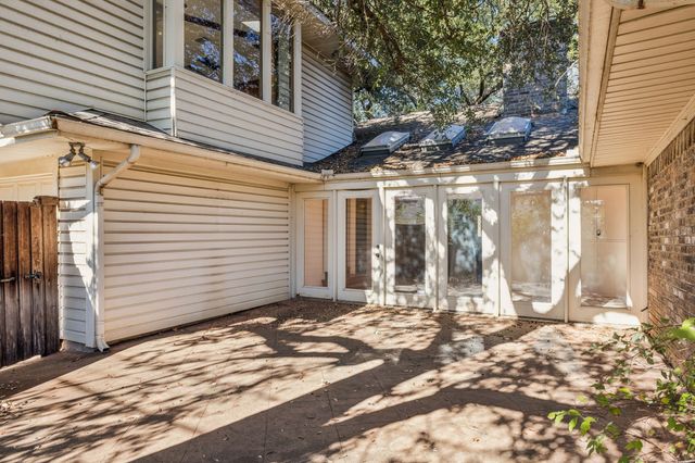 6214 Glennox Lane, Dallas, TX 75214