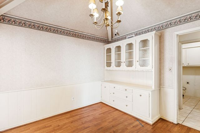 6214 Glennox Lane, Dallas, TX 75214