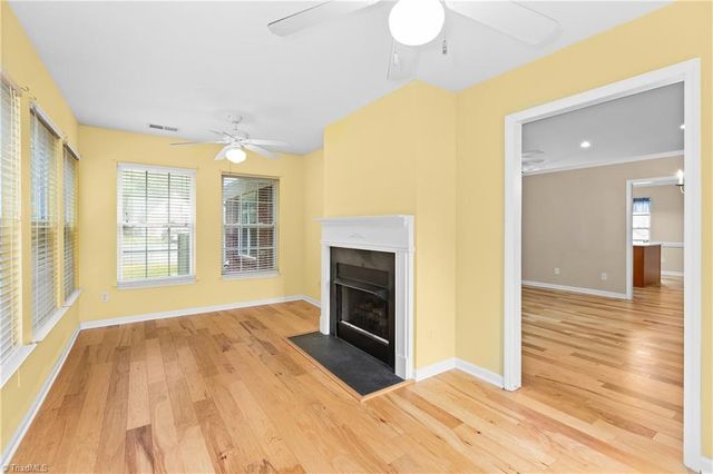 2074 Hibiscus Lane, Kernersville, NC 27284