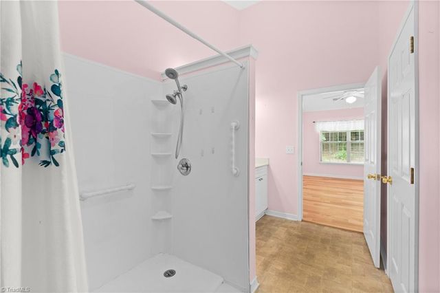2074 Hibiscus Lane, Kernersville, NC 27284