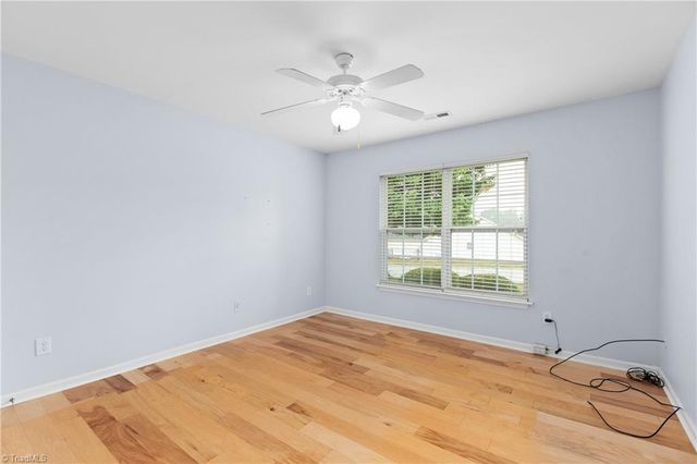 2074 Hibiscus Lane, Kernersville, NC 27284