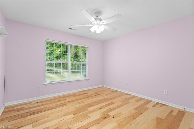 2074 Hibiscus Lane, Kernersville, NC 27284