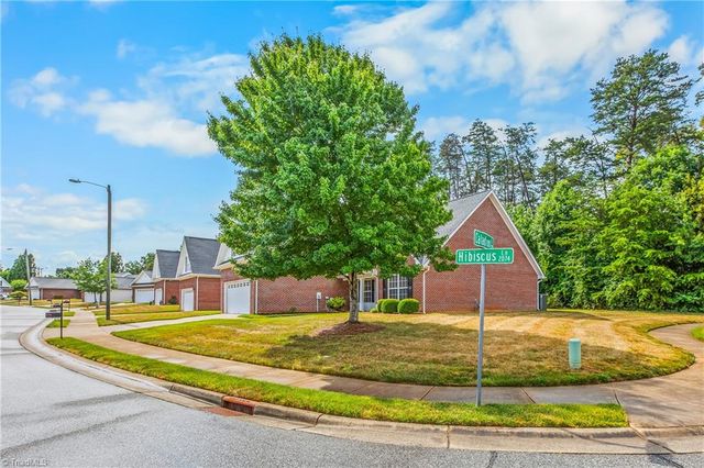 2074 Hibiscus Lane, Kernersville, NC 27284